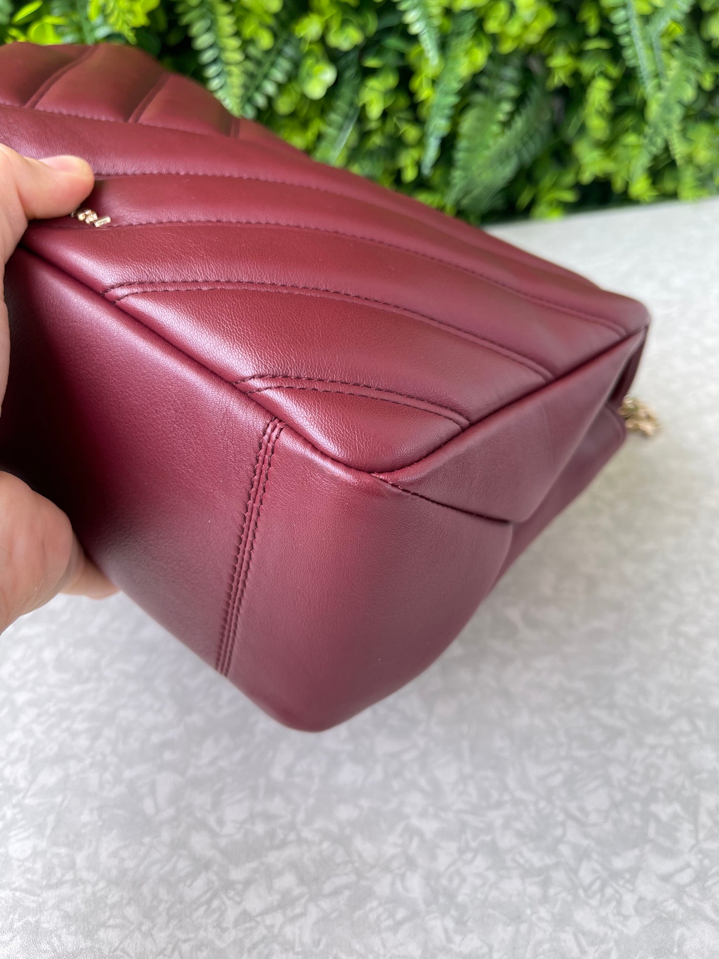 Bvlgari Serpenti Shoulder Bag Vermelha