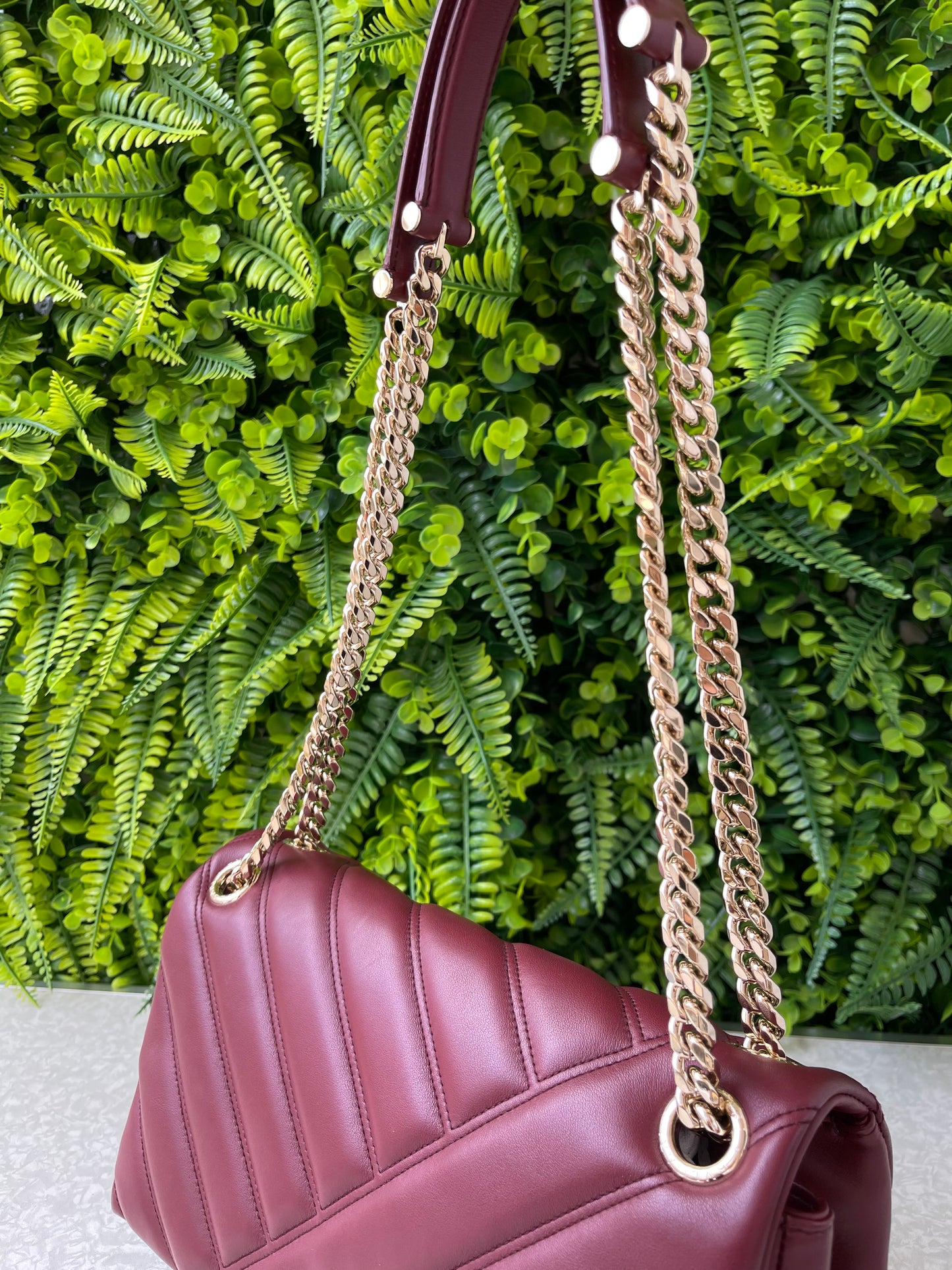 Bvlgari Serpenti Shoulder Bag Vermelha