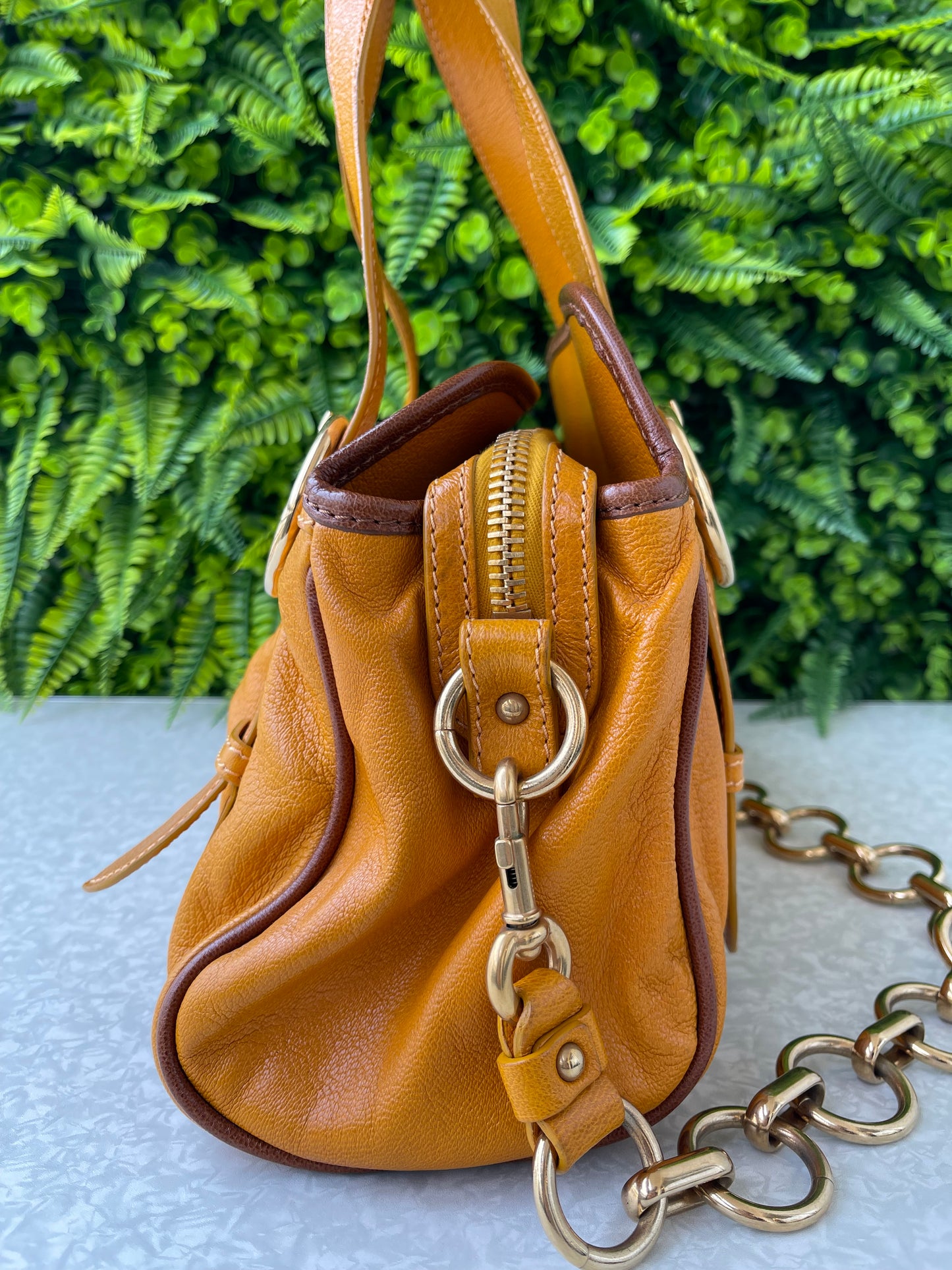 Marc Jacobs Leather Orange Elos
