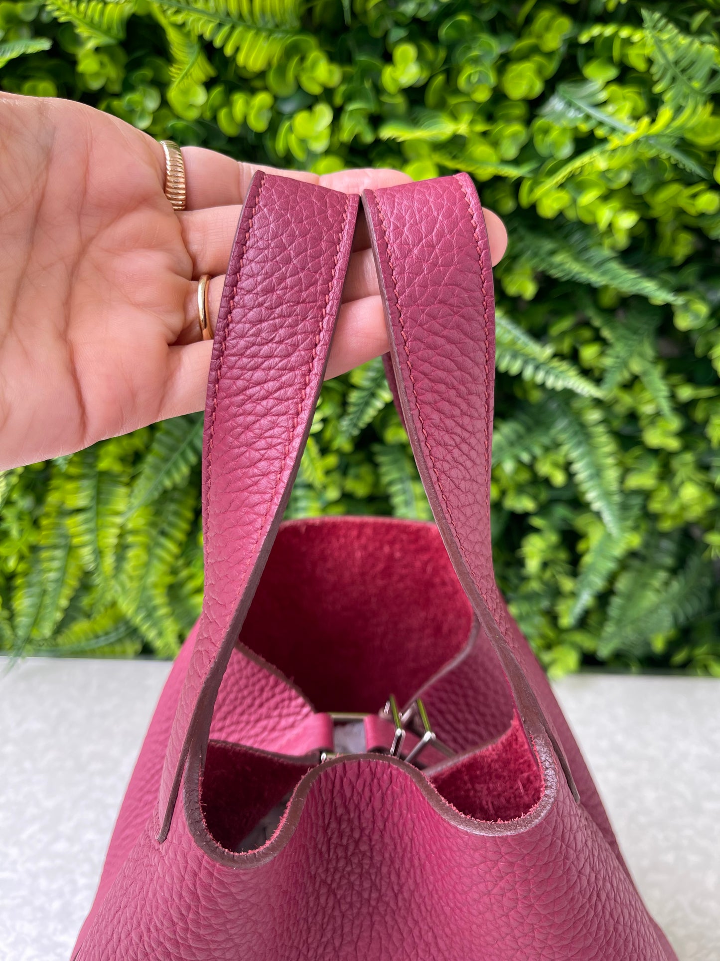 Hermes Picotin Lock 18 Vermelha