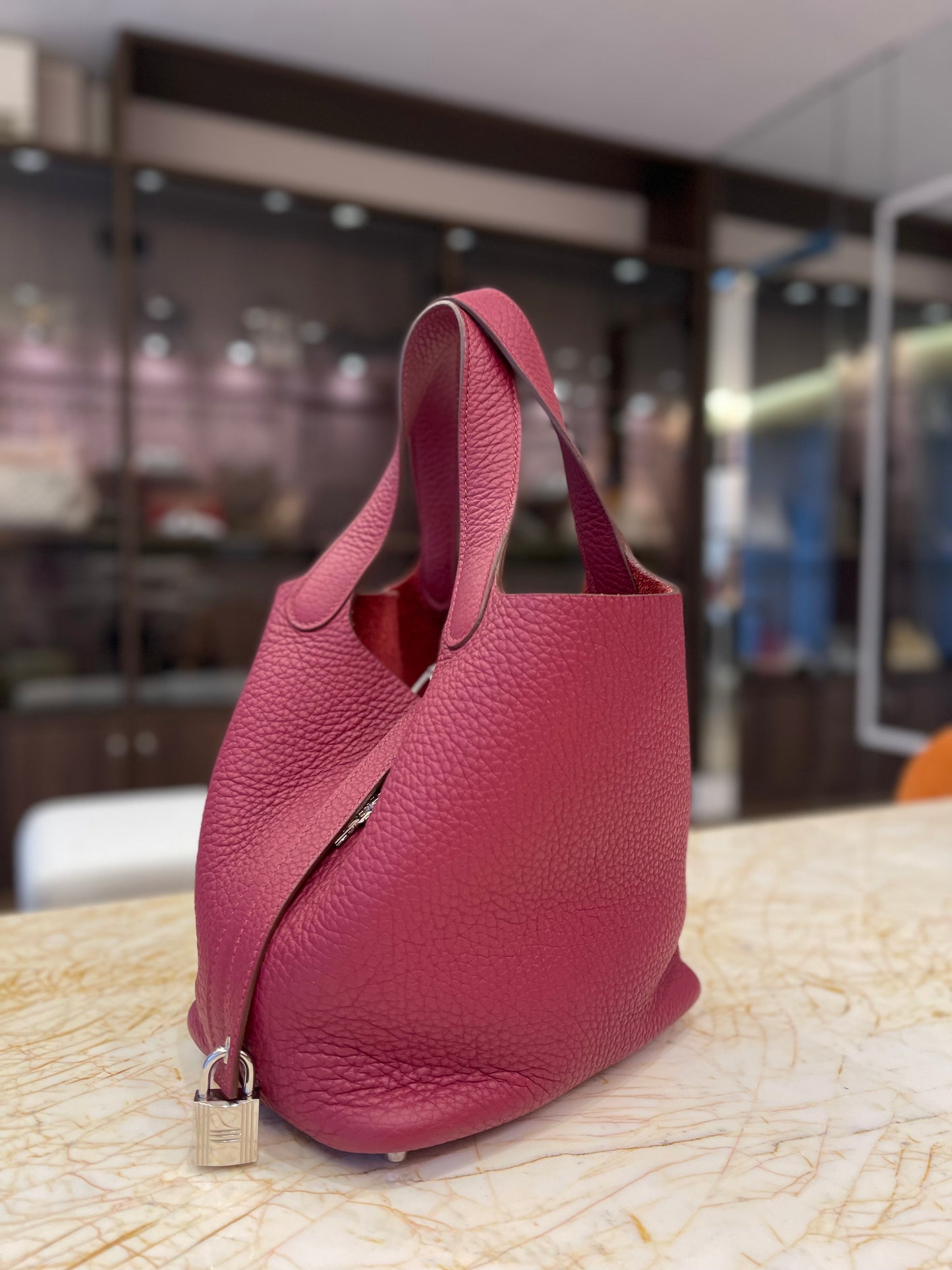 Hermes Picotin Lock 18 Vermelha