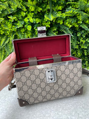 Gucci Bamboo Globe-Trotter GG Canvas