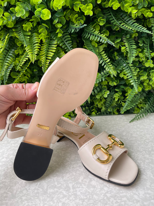 Sandália Gucci Horsebit Off White