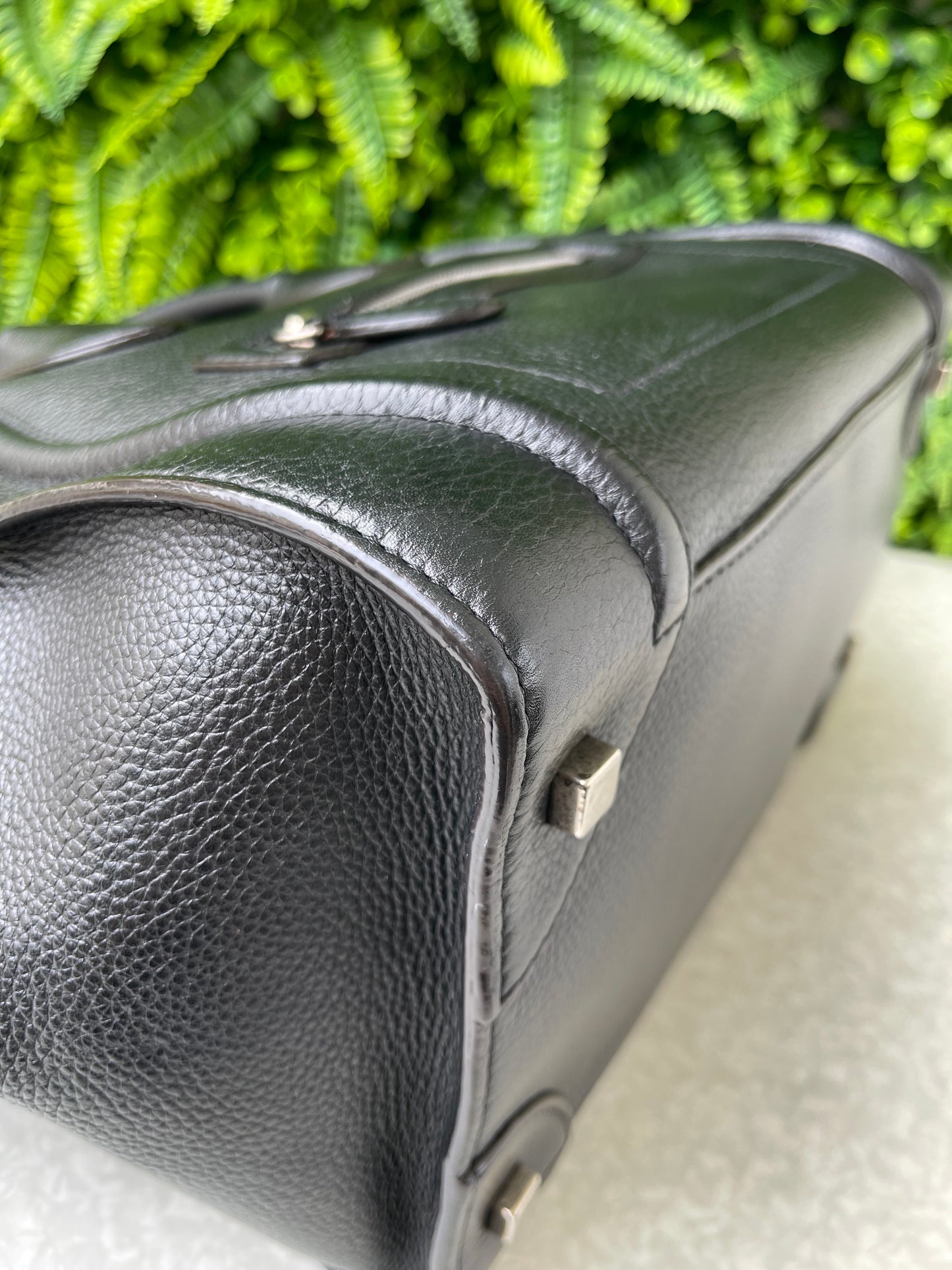 Celine Luggage Tote em Couro Preto