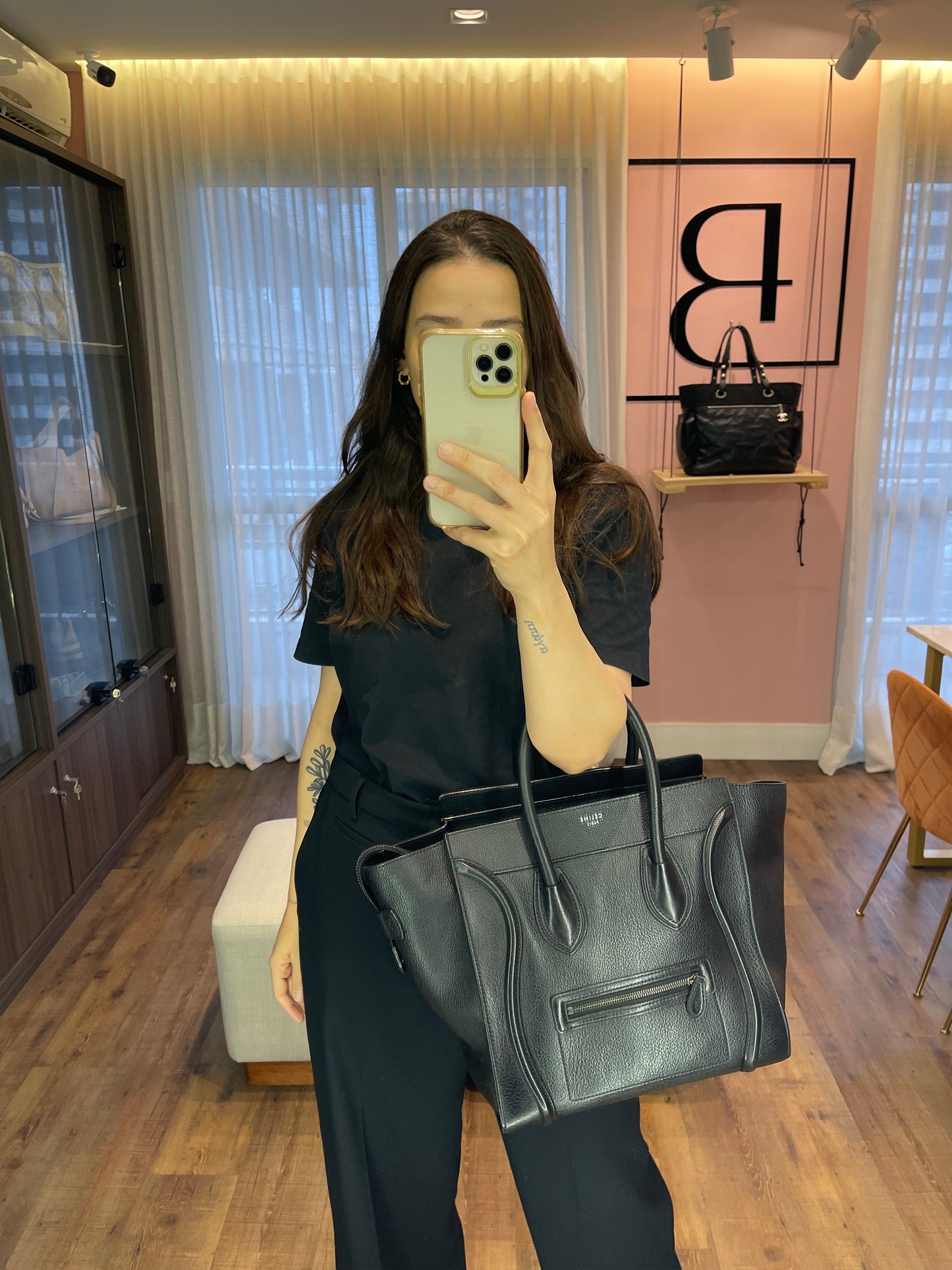 Celine Luggage Tote em Couro Preto