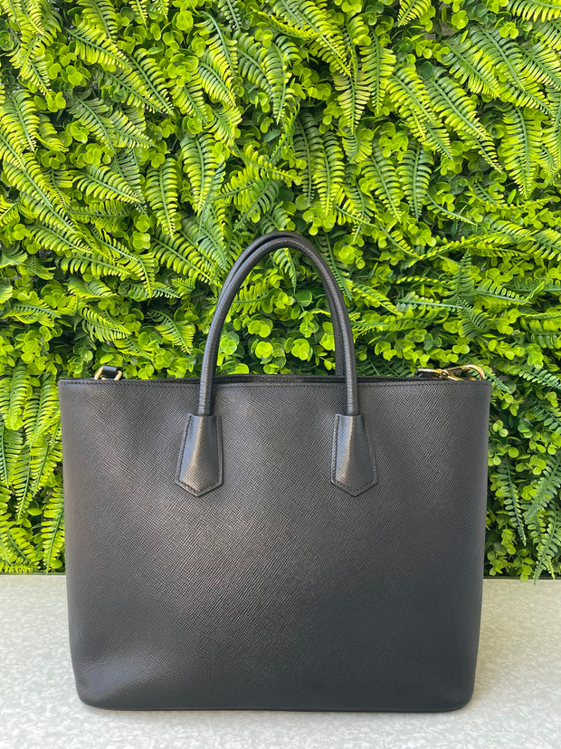 Prada Pre-Owned Saffiano Cuir Preta