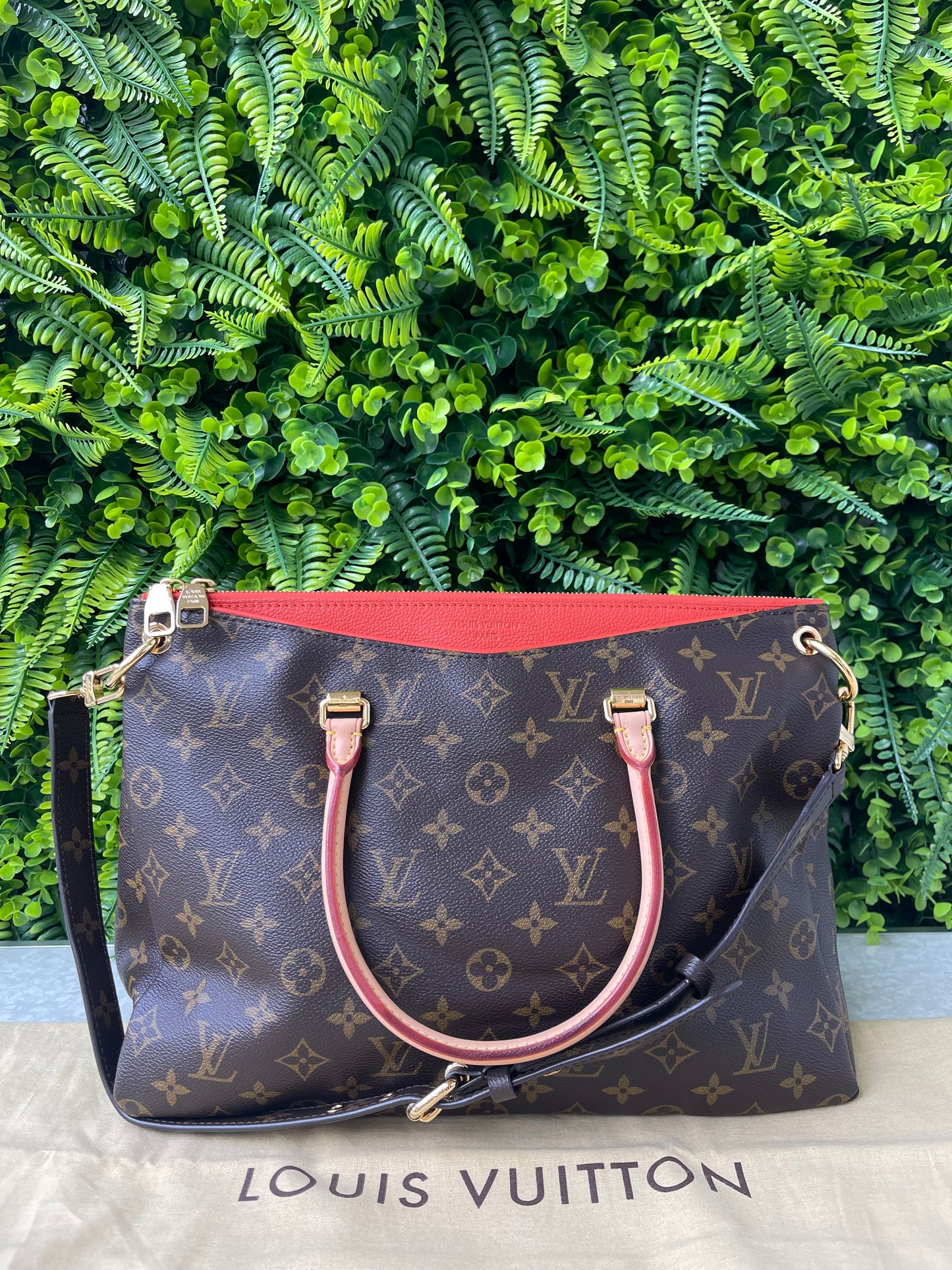 Louis Vuitton Pallas Monogram