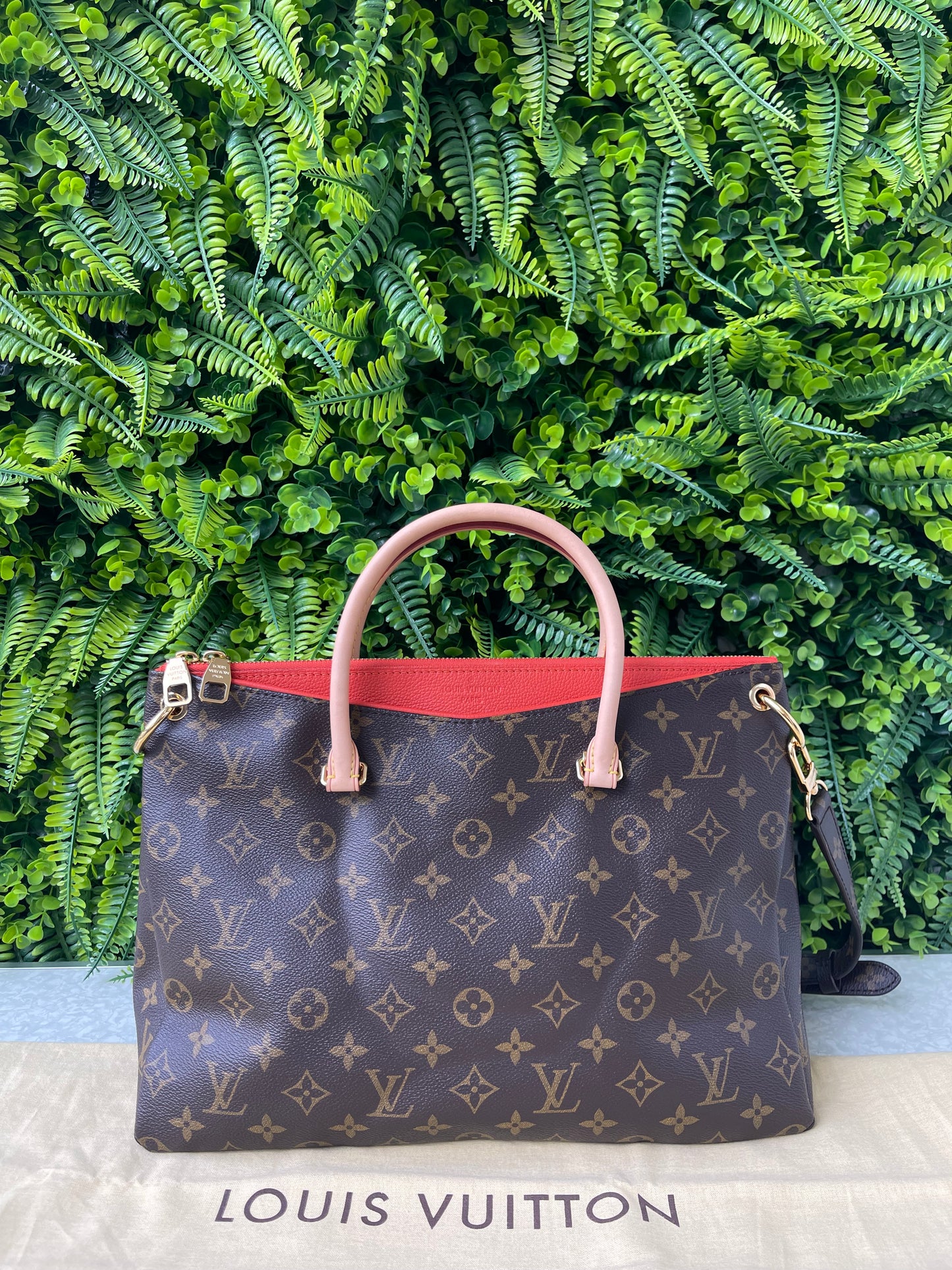 Louis Vuitton Pallas Monogram