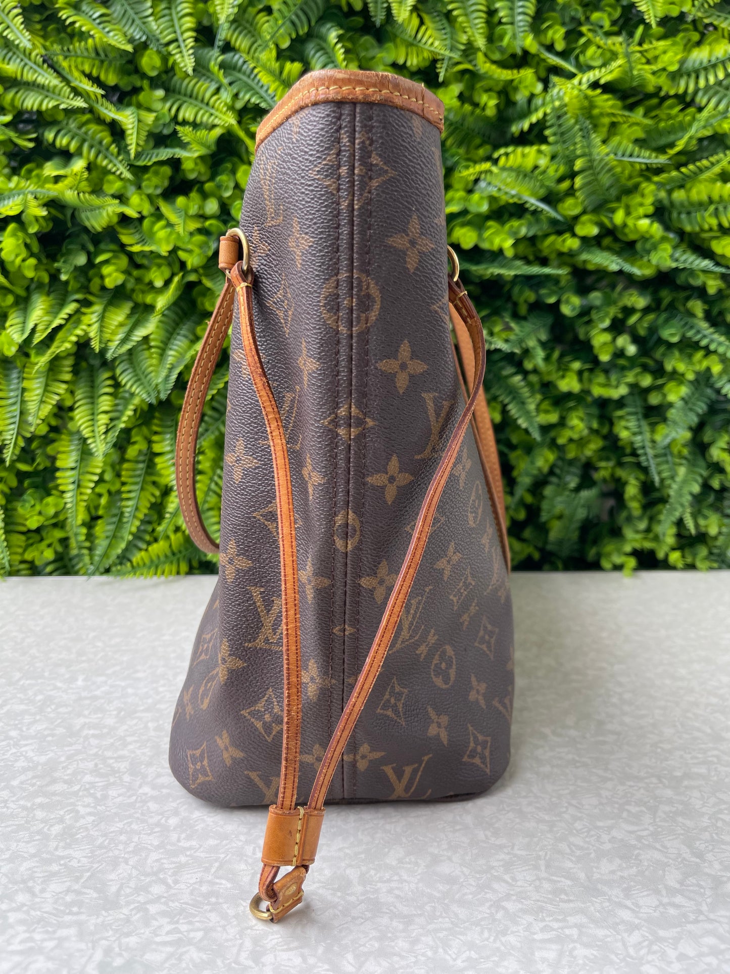 Louis Vuitton Neverfull Monogram MM