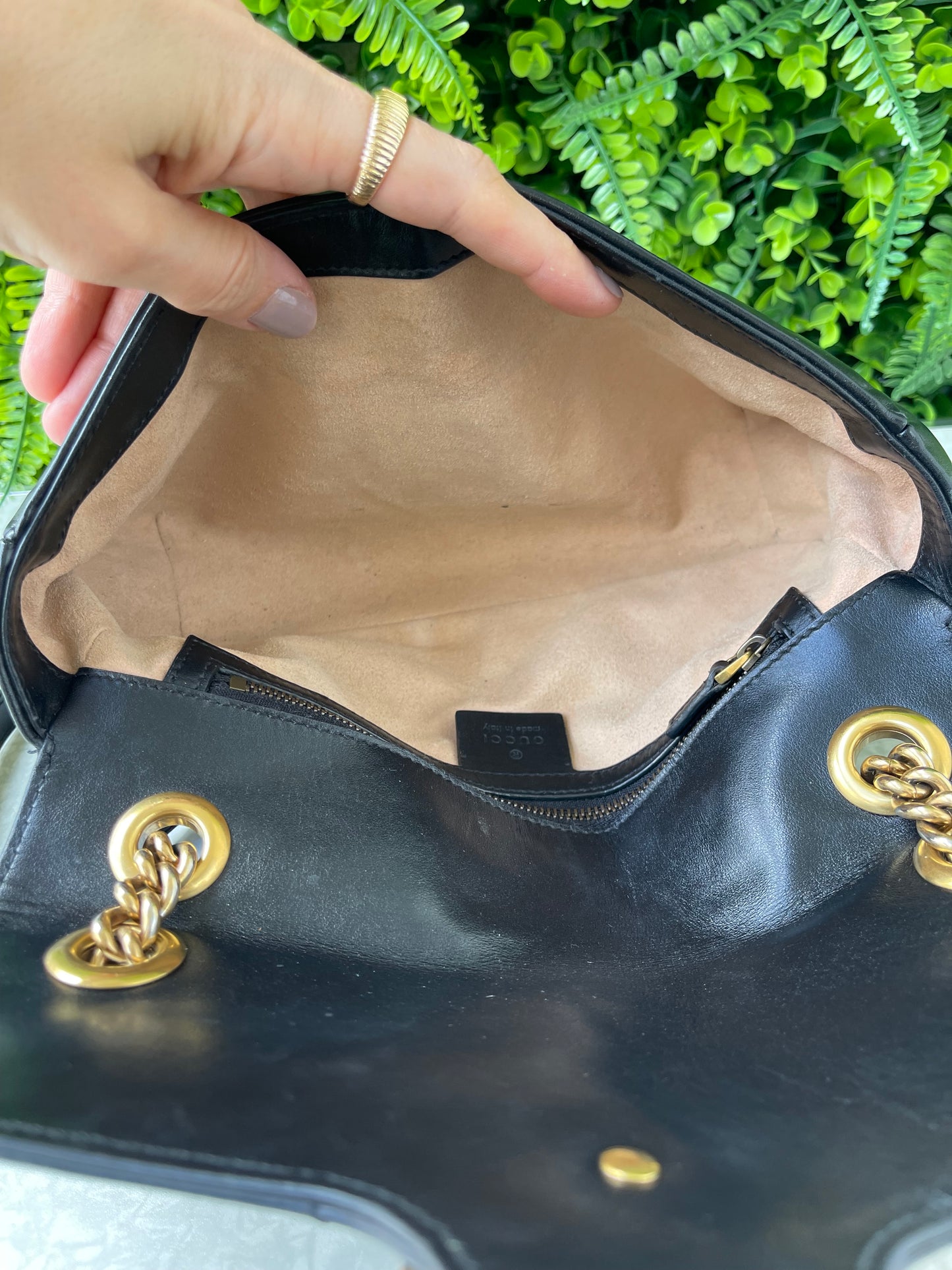 Gucci GG Marmont Small Matelassê Preta