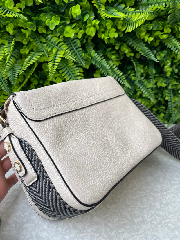 Marc Jacobs The Groove Mini Messenger Off White