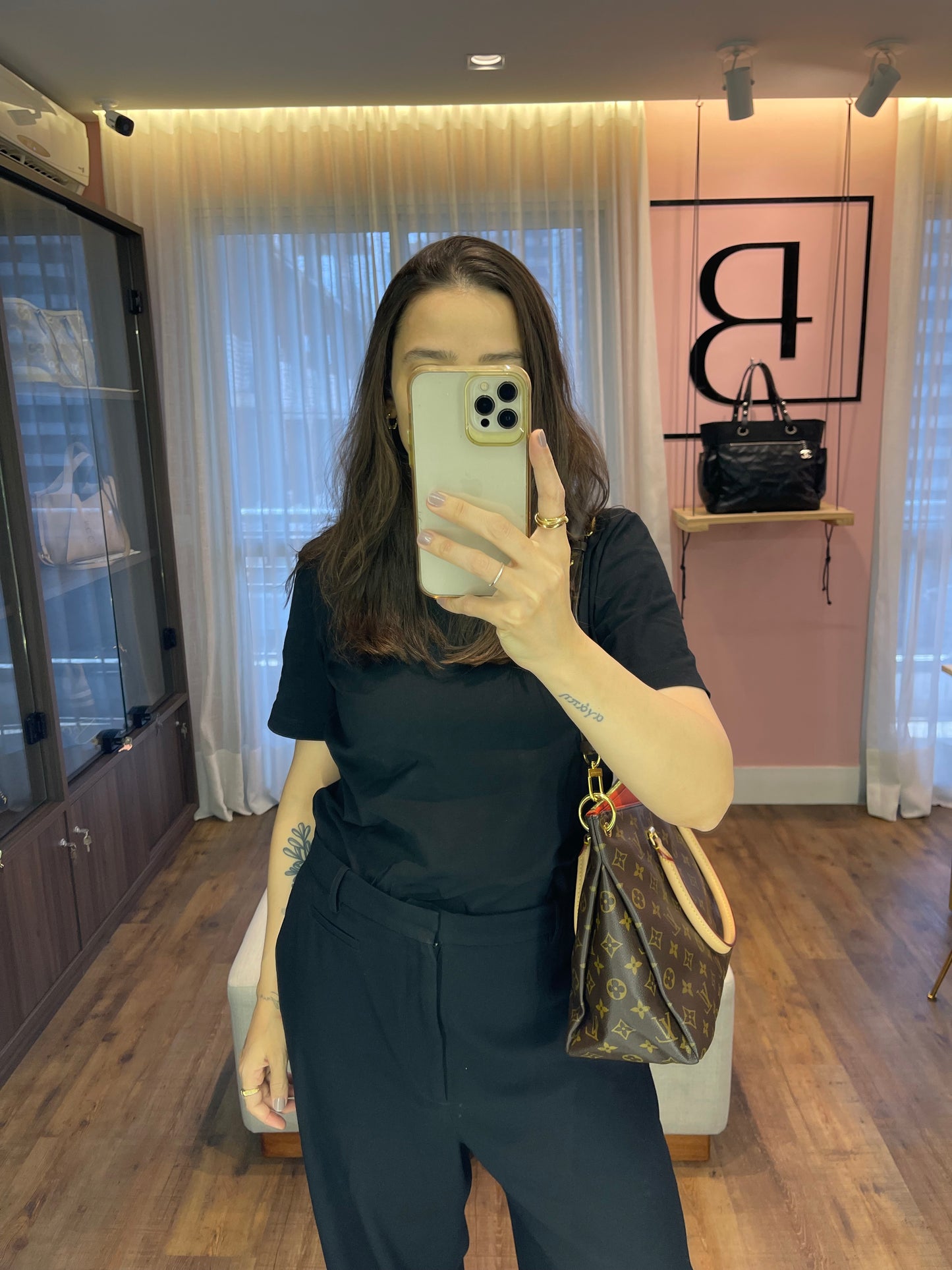 Louis Vuitton Pallas Monogram