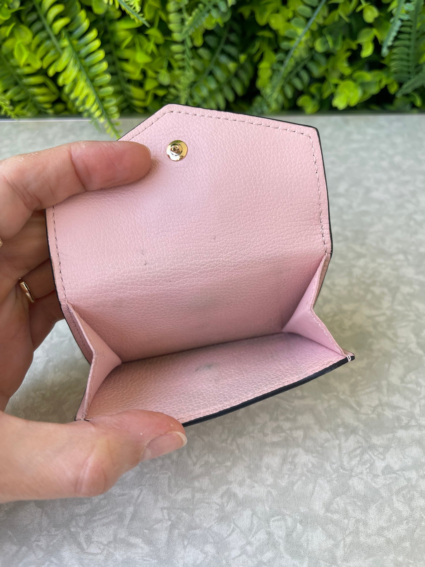 Carteira Louis Vuitton Lock Mini