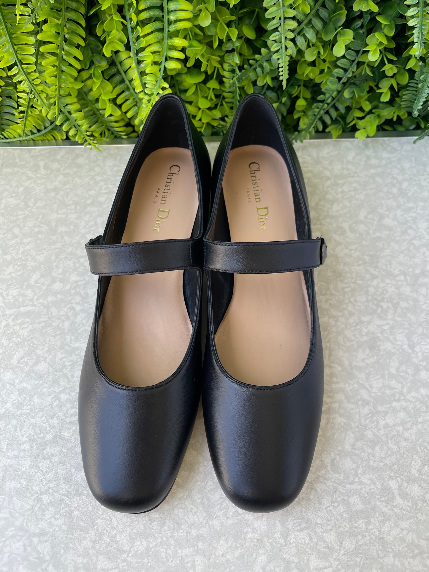 Sapato Christian Dior Mary Jane em Couro Preto