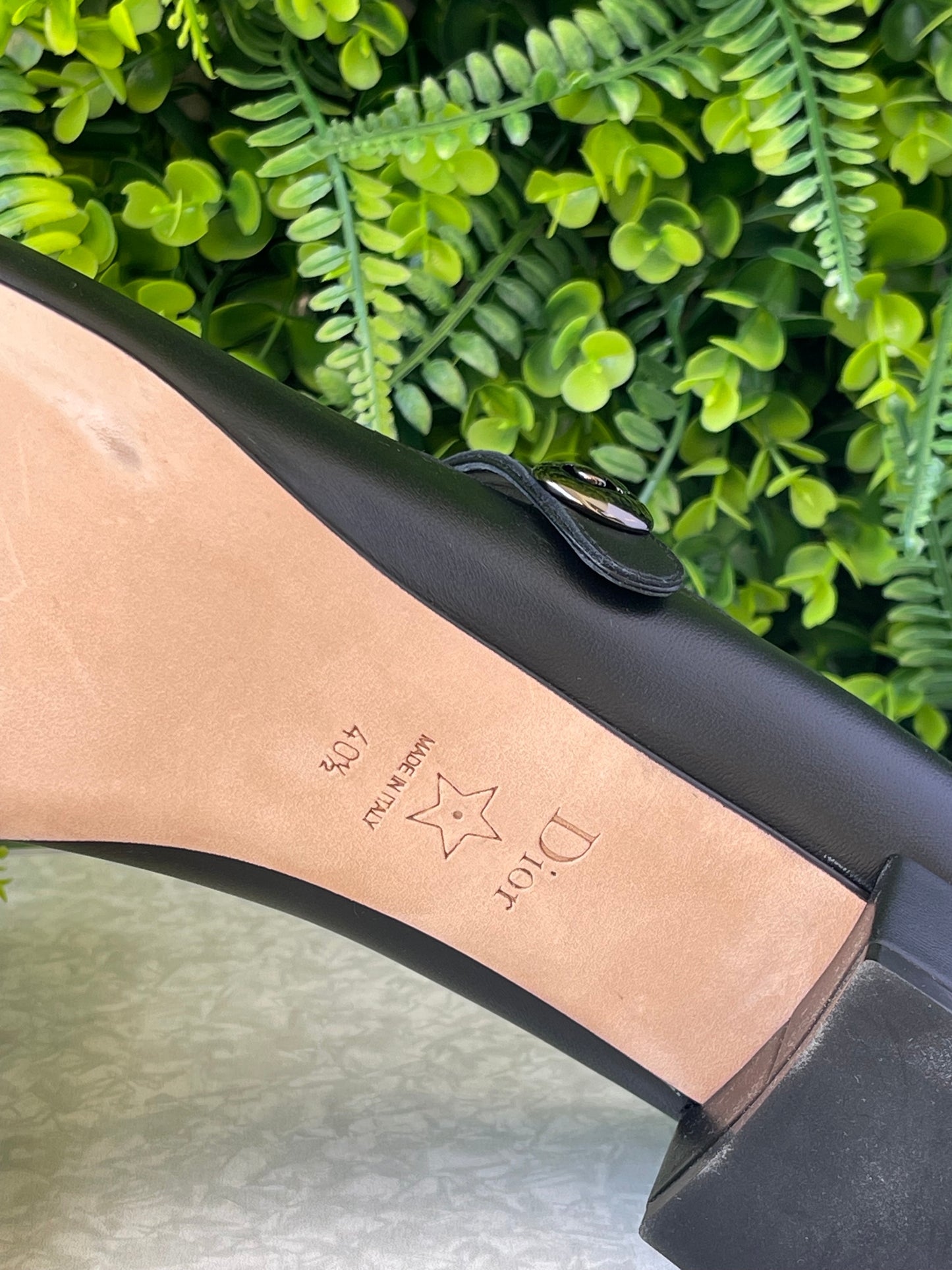 Sapato Christian Dior Mary Jane em Couro Preto