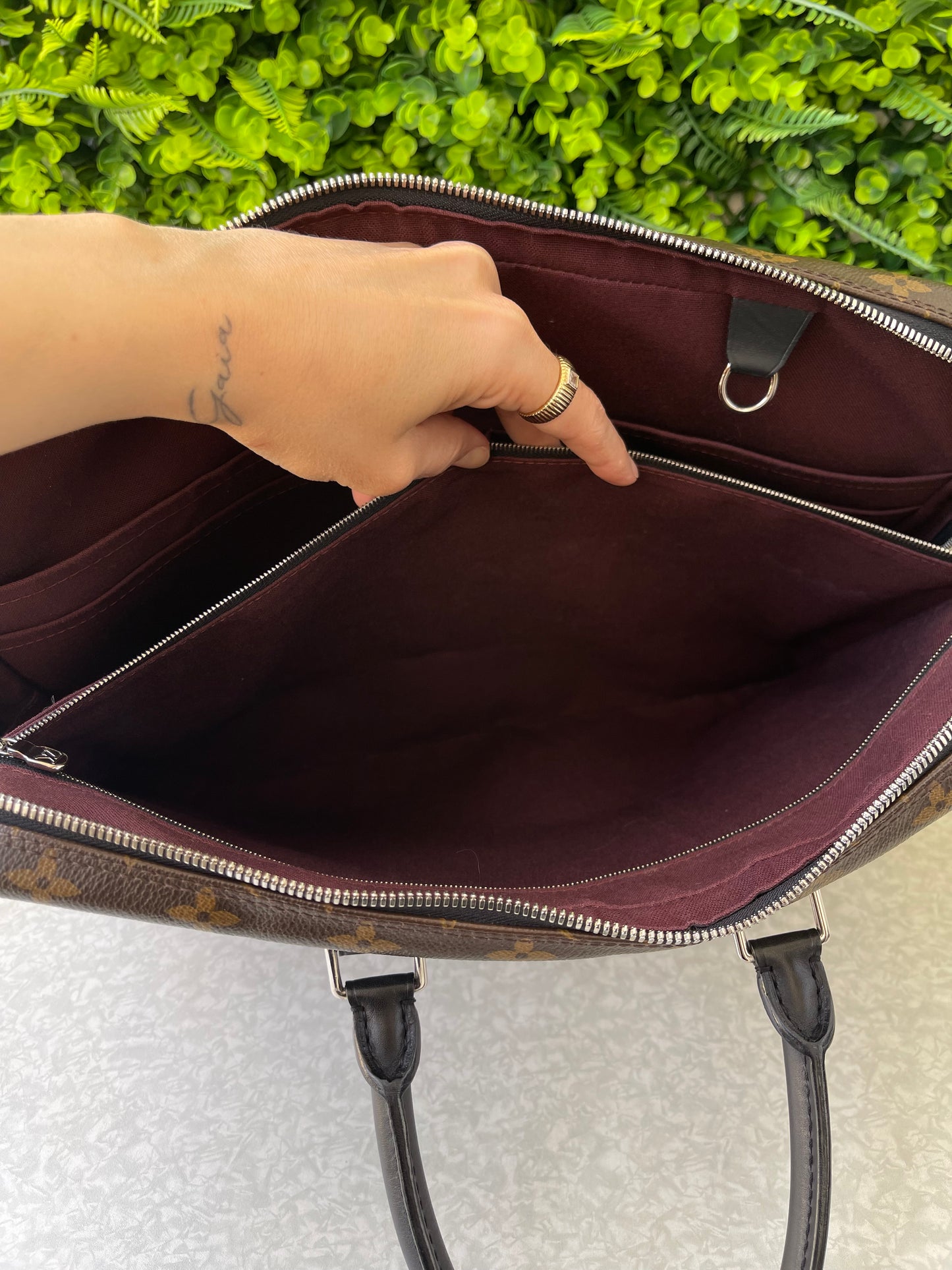 Pasta Louis Vuitton Macassar Monogram