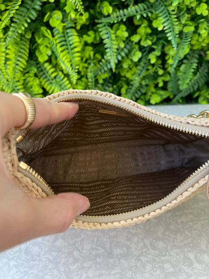 Prada Re-edition 2005 em Raffia
