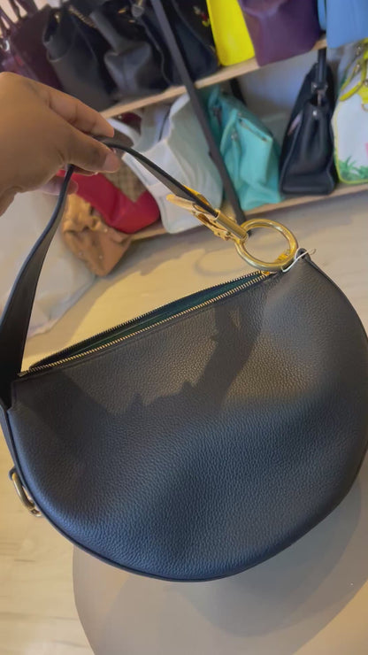 Burberry Knight Arc Leather Shoulder Preta