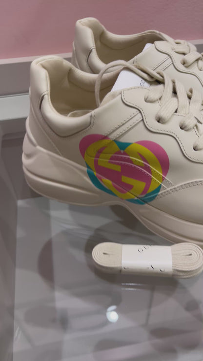 Tênis Gucci Rhyton Heart