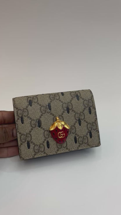 Carteira Gucci Mini strawberry