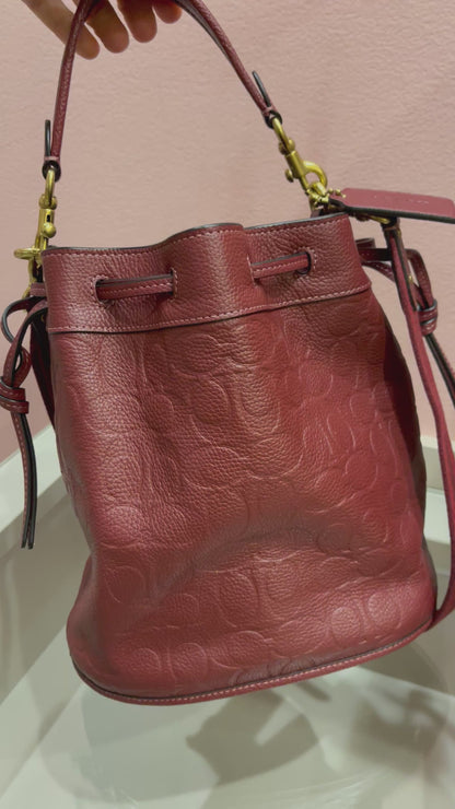 Coach Field Bucket Bag Vinho