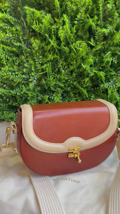 Nathalia Tolentino bicolor