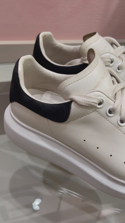 Tênis Alexander McQueen Oversized Branco