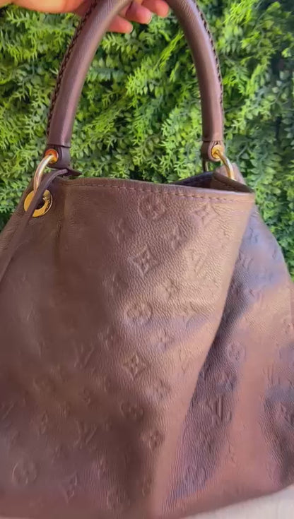 Louis Vuitton Artsy MM Monograma Marrom
