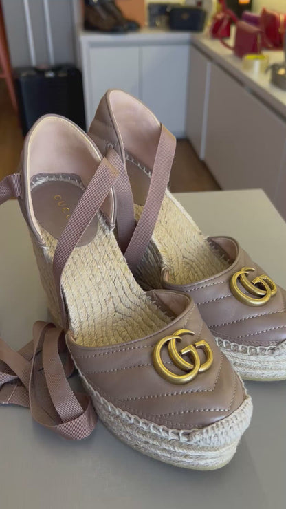 Sandalia Anabela Gucci Marmont Nude