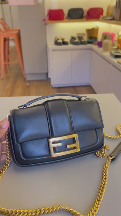 Fendi Mini Baguette Chain Preta