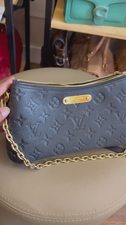 Louis Vuitton Pochette Liv Couro